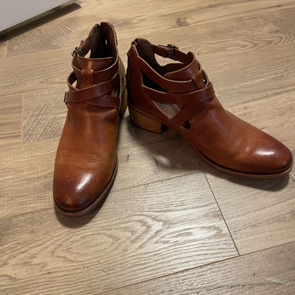 Women’s Kork Ease Brown Leather Booties